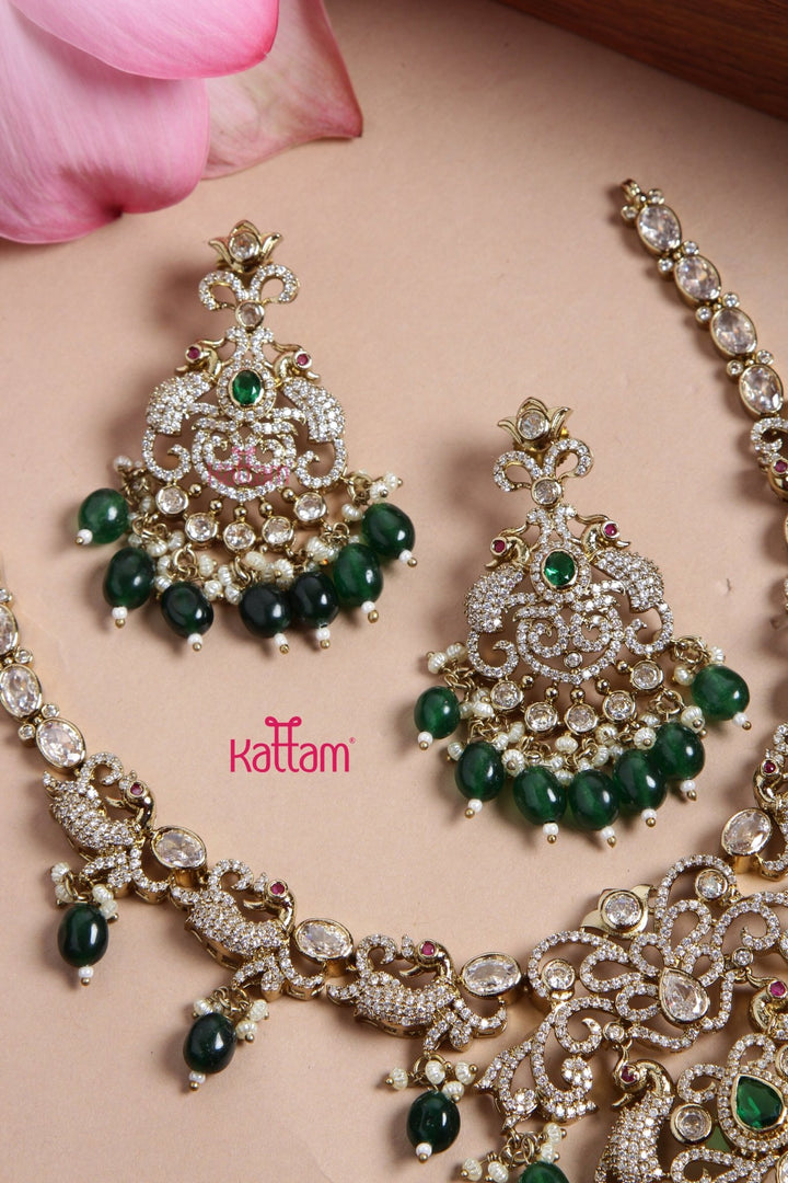 Stella Victorian Semi Bridal Necklace - Green - N6138