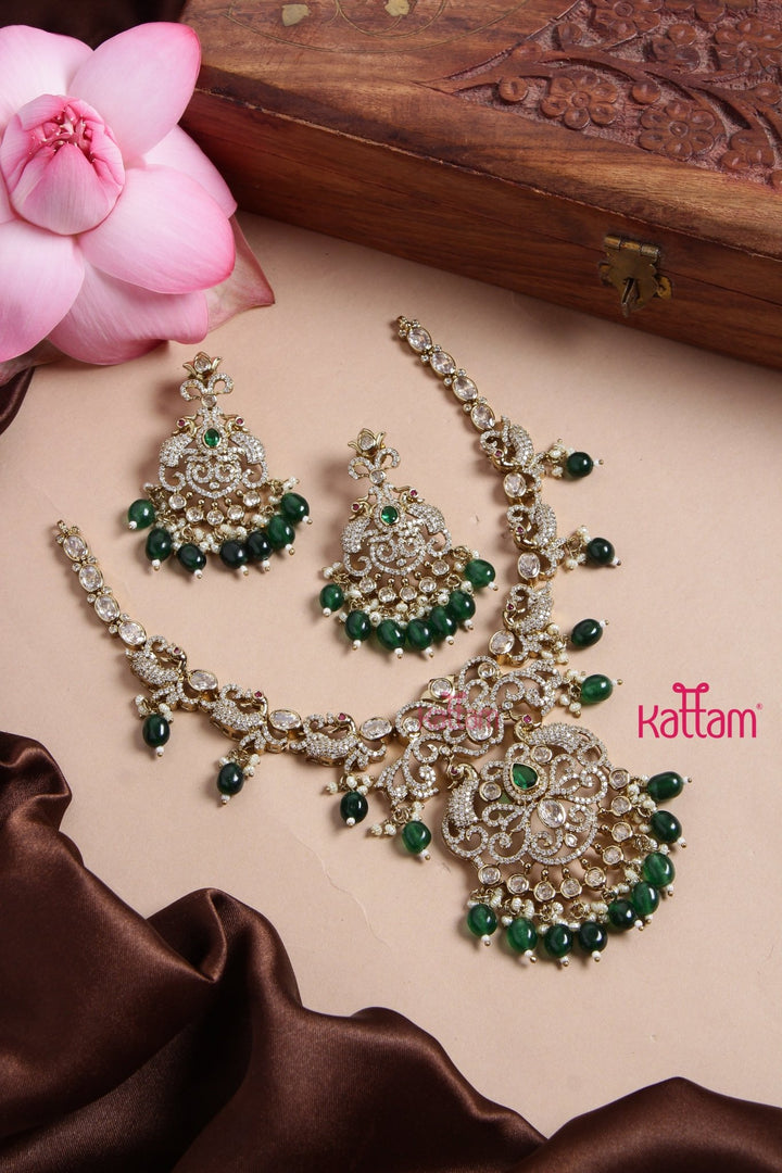 Stella Victorian Semi Bridal Necklace - Green - N6138