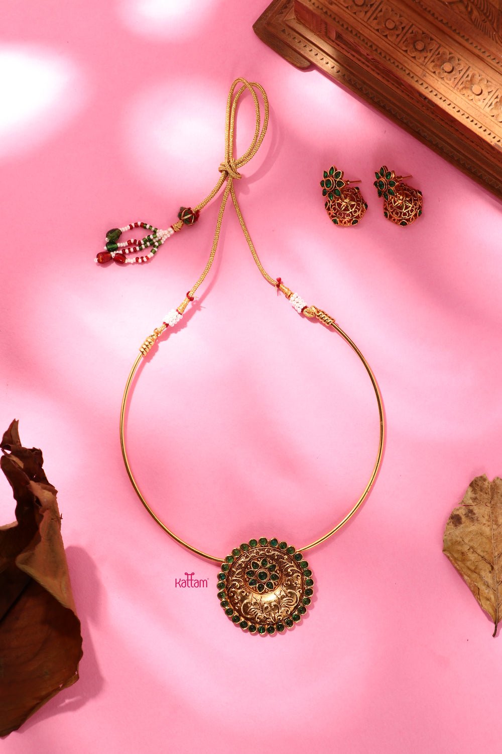 Tulya- Single Line Handmade Flower Pendant Choker with Jhumka - N638