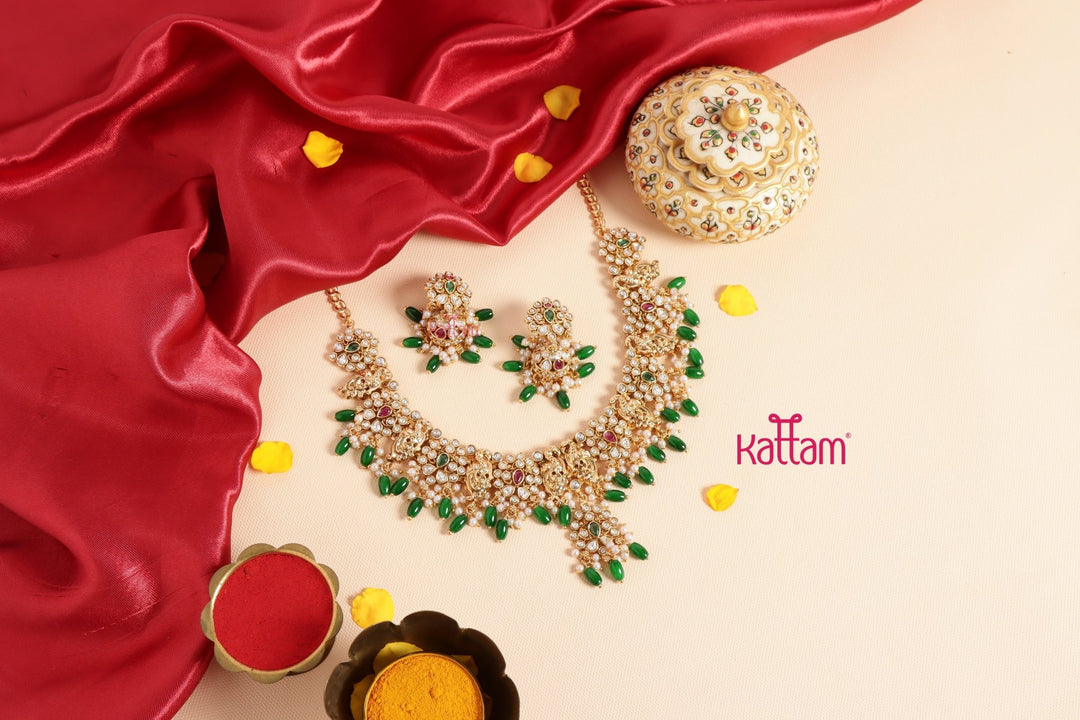 Twin Peacock Beaded Necklace - N3442