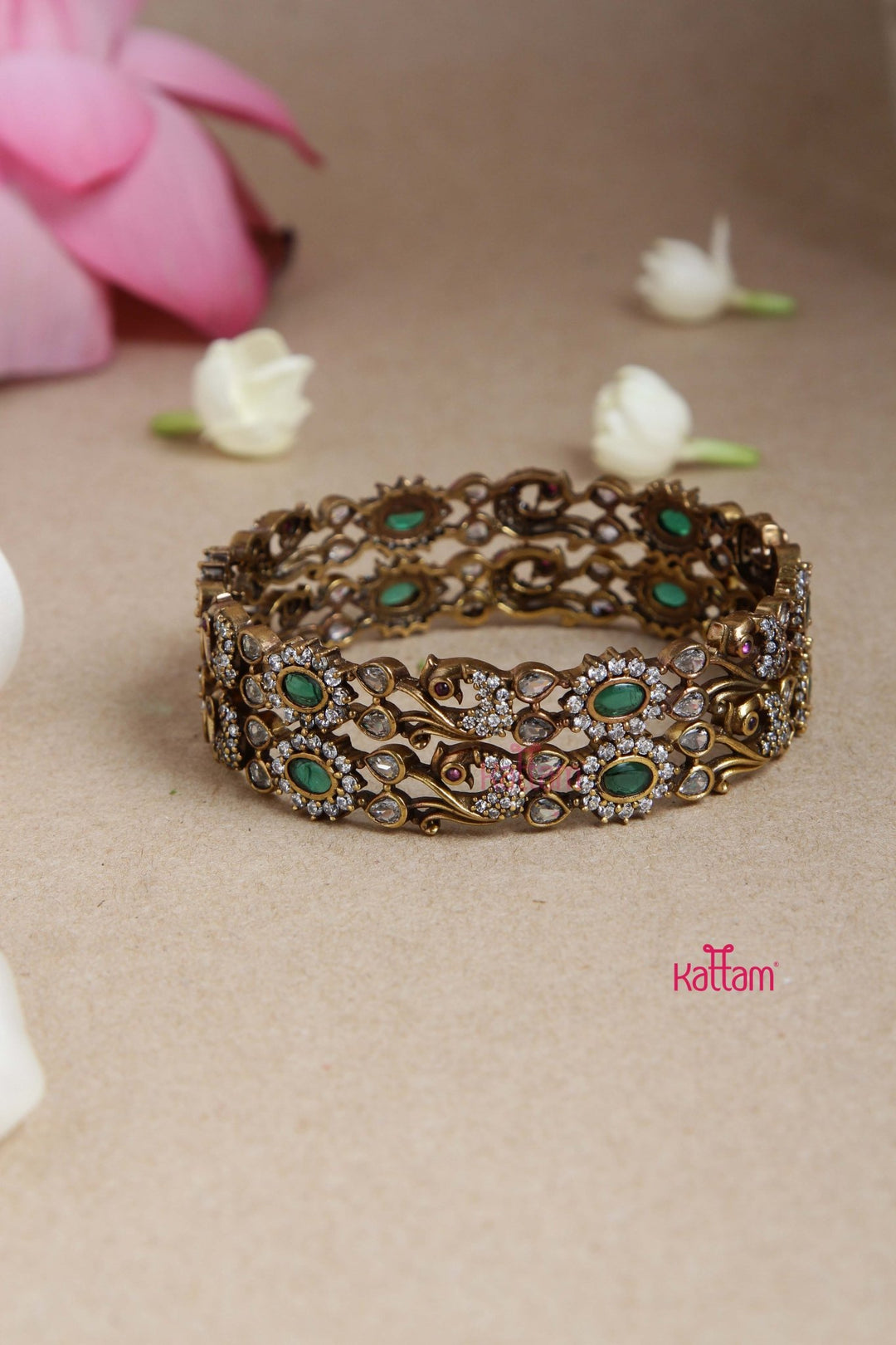 Victorian AD Oval Green Peacock Bangle - B502 - V4