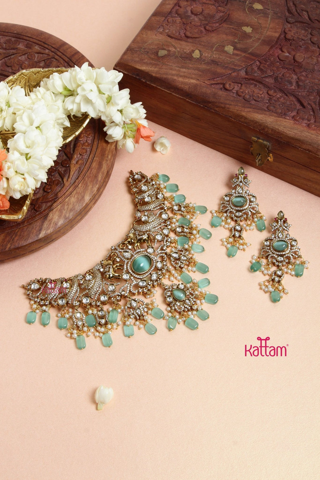 Victoriya Grand Bridal Choker - Pastel Green - N6123