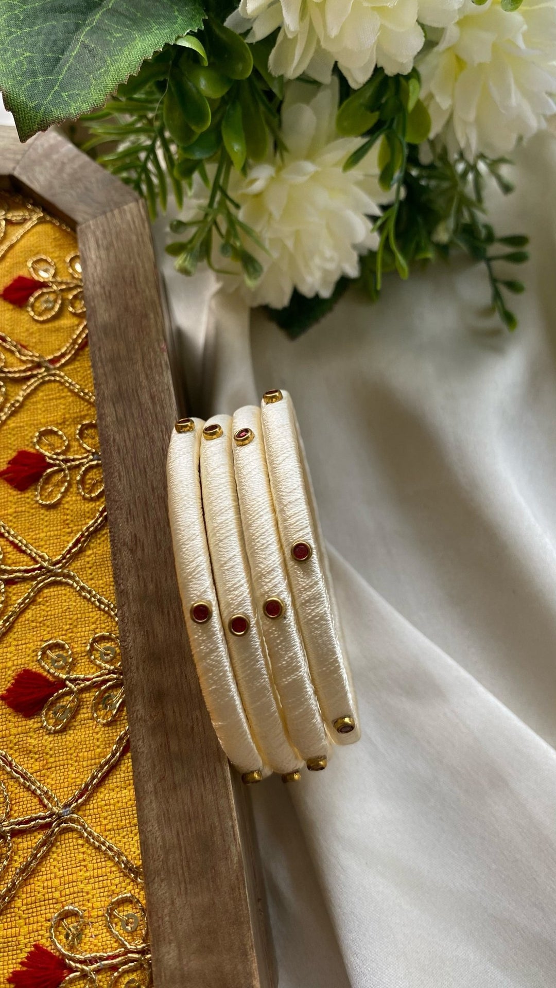 White Silk Thread Handmade Kundan Bangles (Set of 2 ) - KB063 - V4