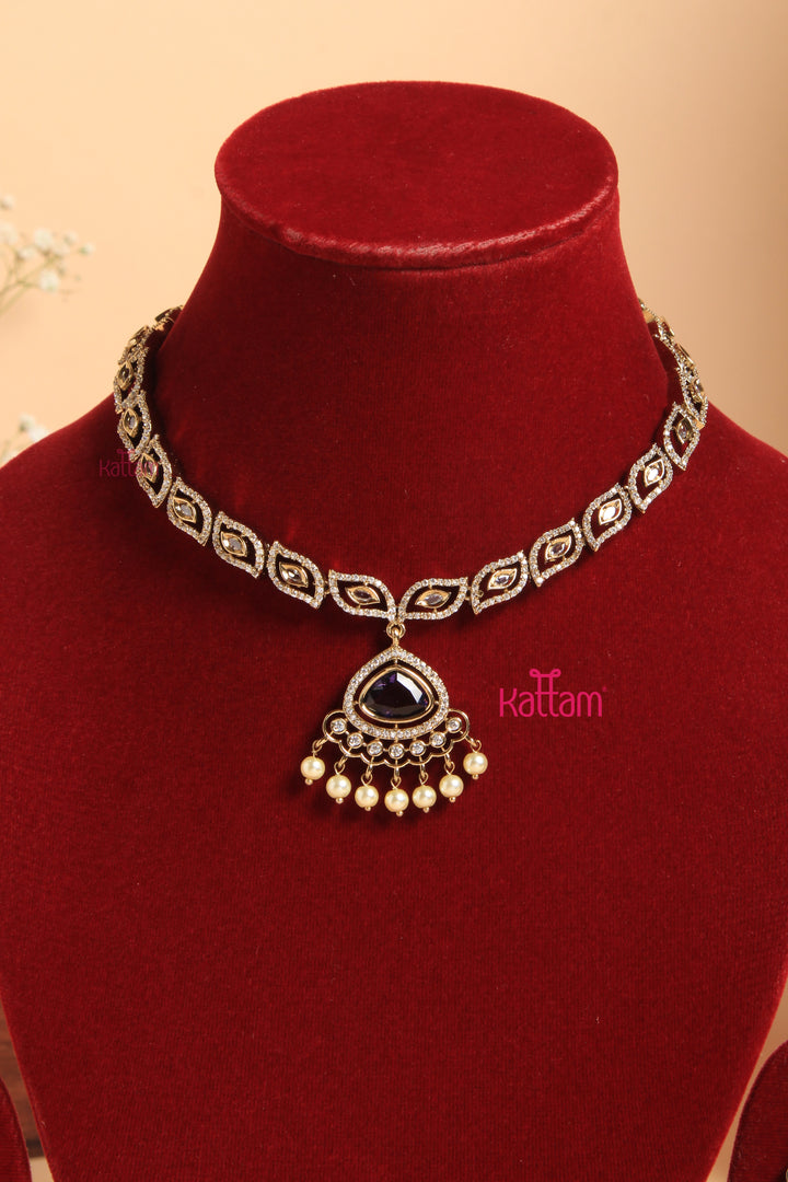 Saha - Victorian Purple Short Necklace
