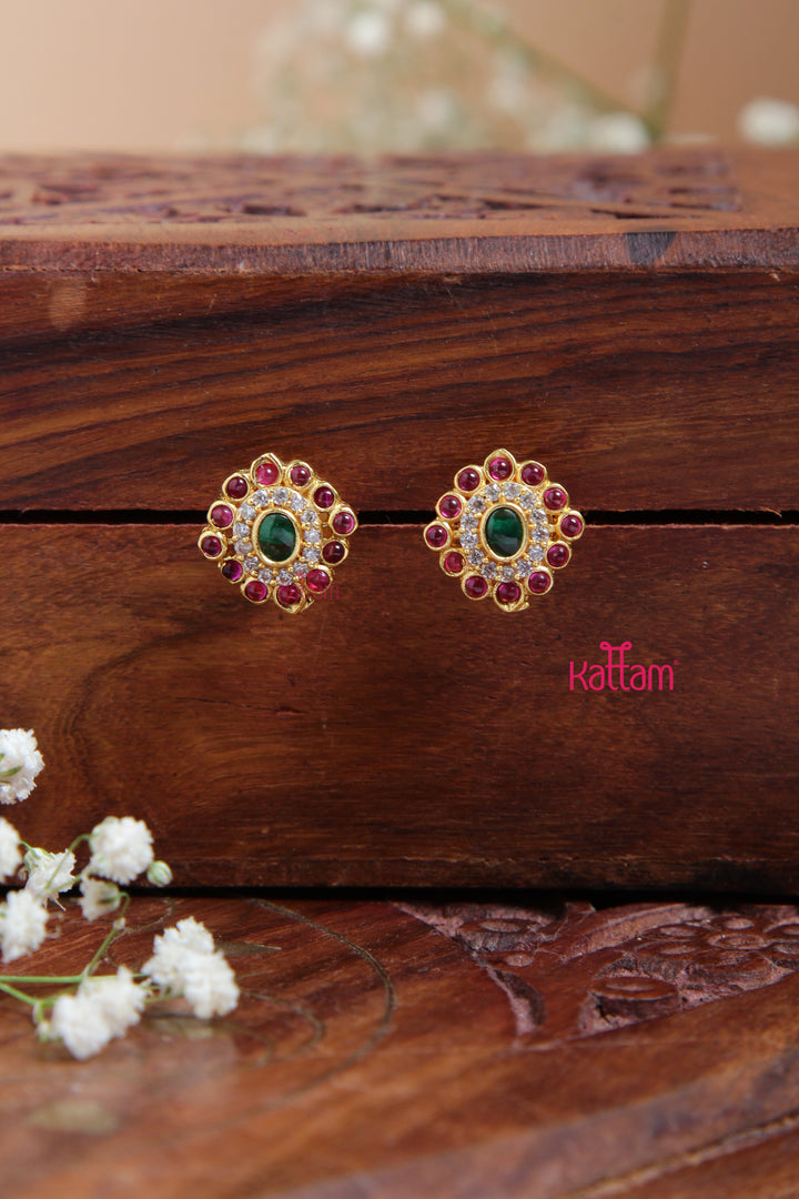 Goldtone Tiny Oval Stud
