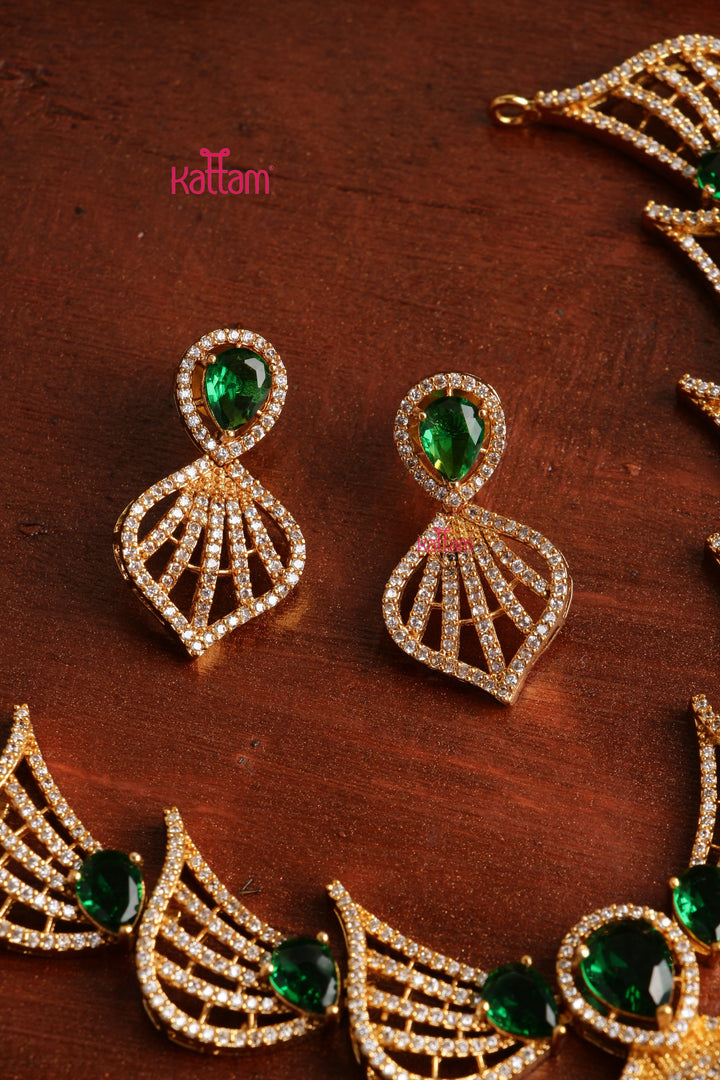 AD Stone Feather Green Choker