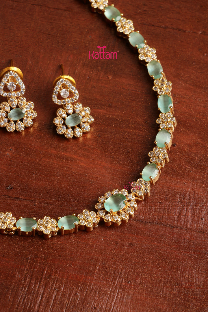 Mini Flower Stone Choker - PastelGreen