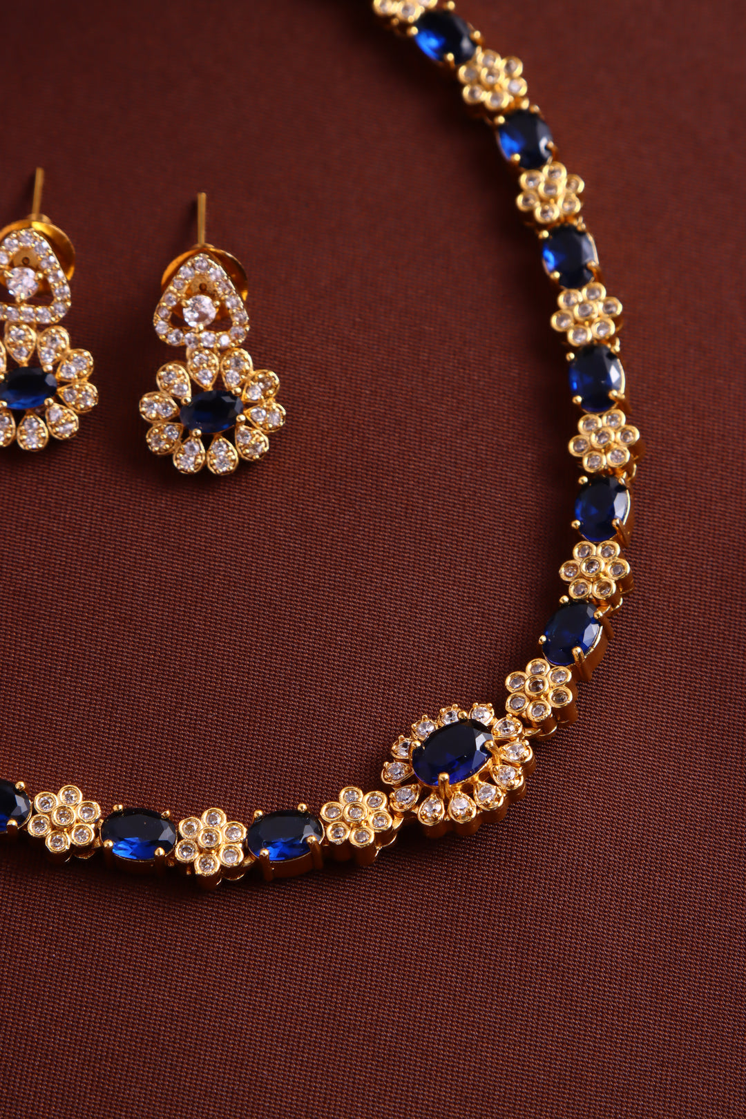 Mini Flower Stone Choker -  Navy Blue