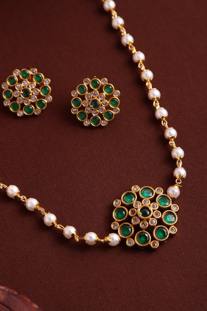 Kids Green Budgetted Choker