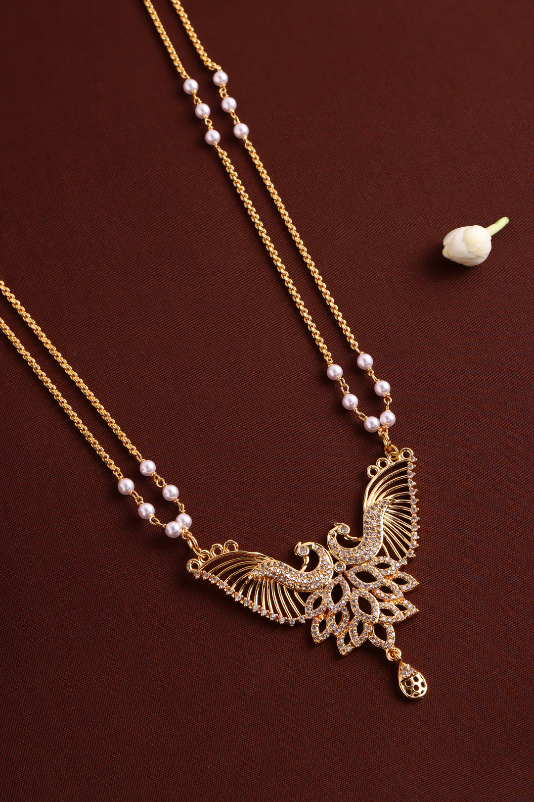 Twin Peacock Pearl Dollar Chain - White