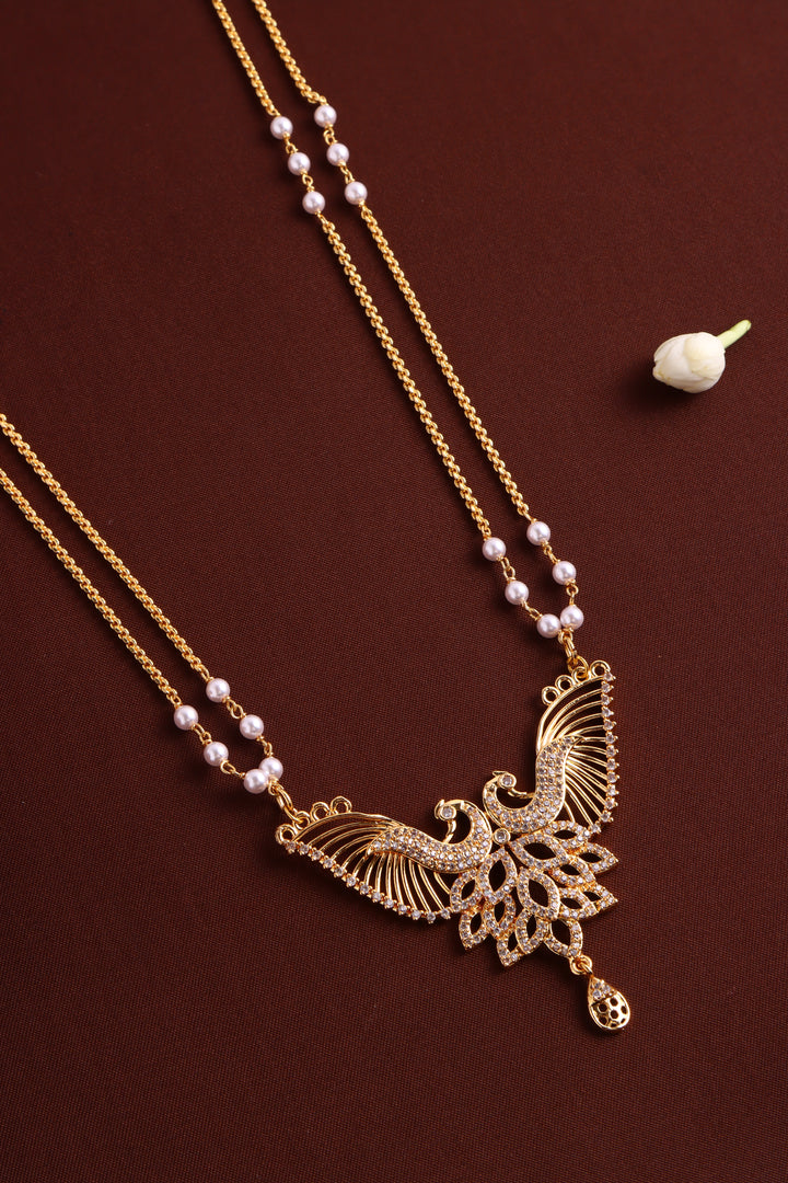 Twin Peacock Pearl Dollar Chain - White
