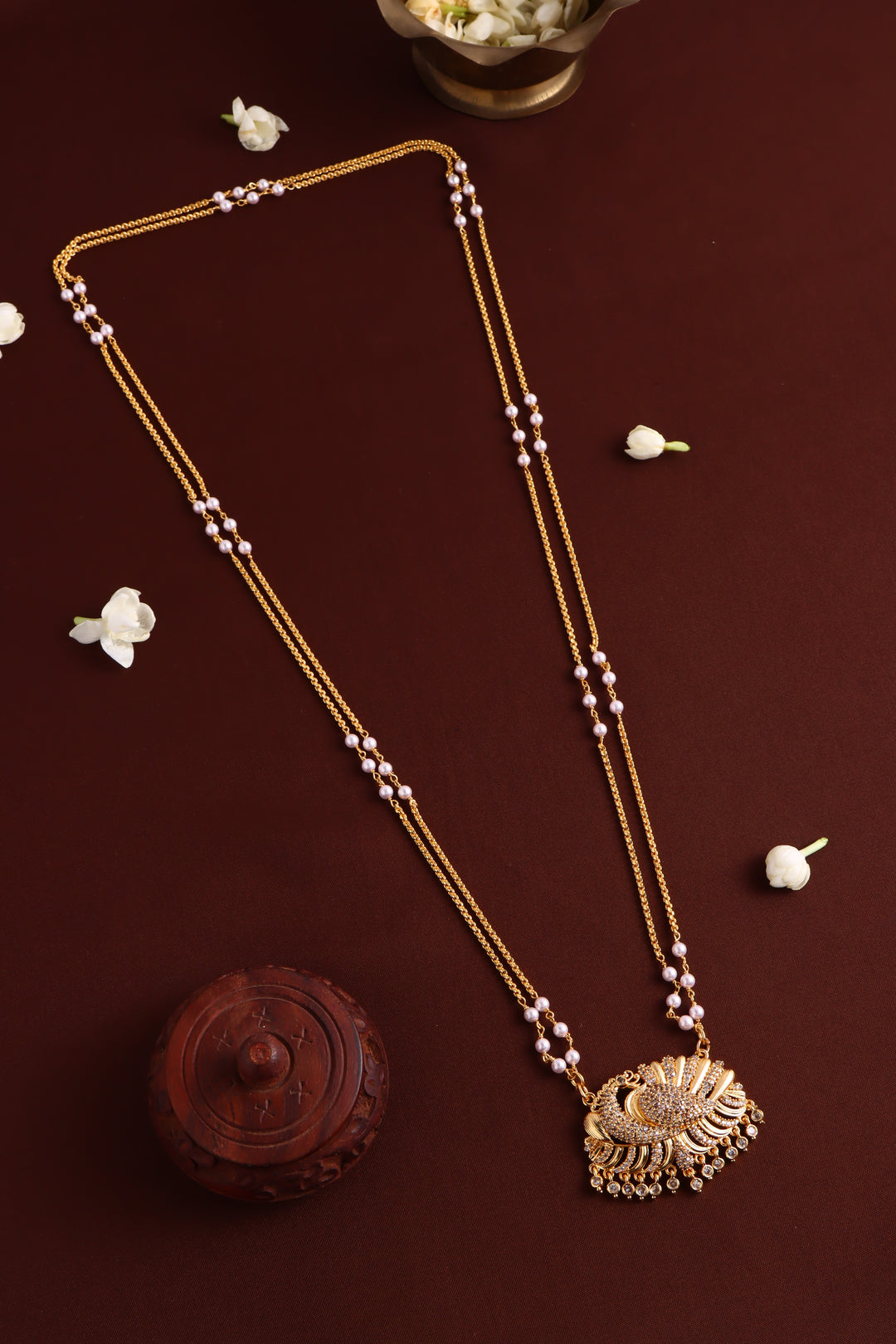 Feather Peacock Dollar Pearl Chain