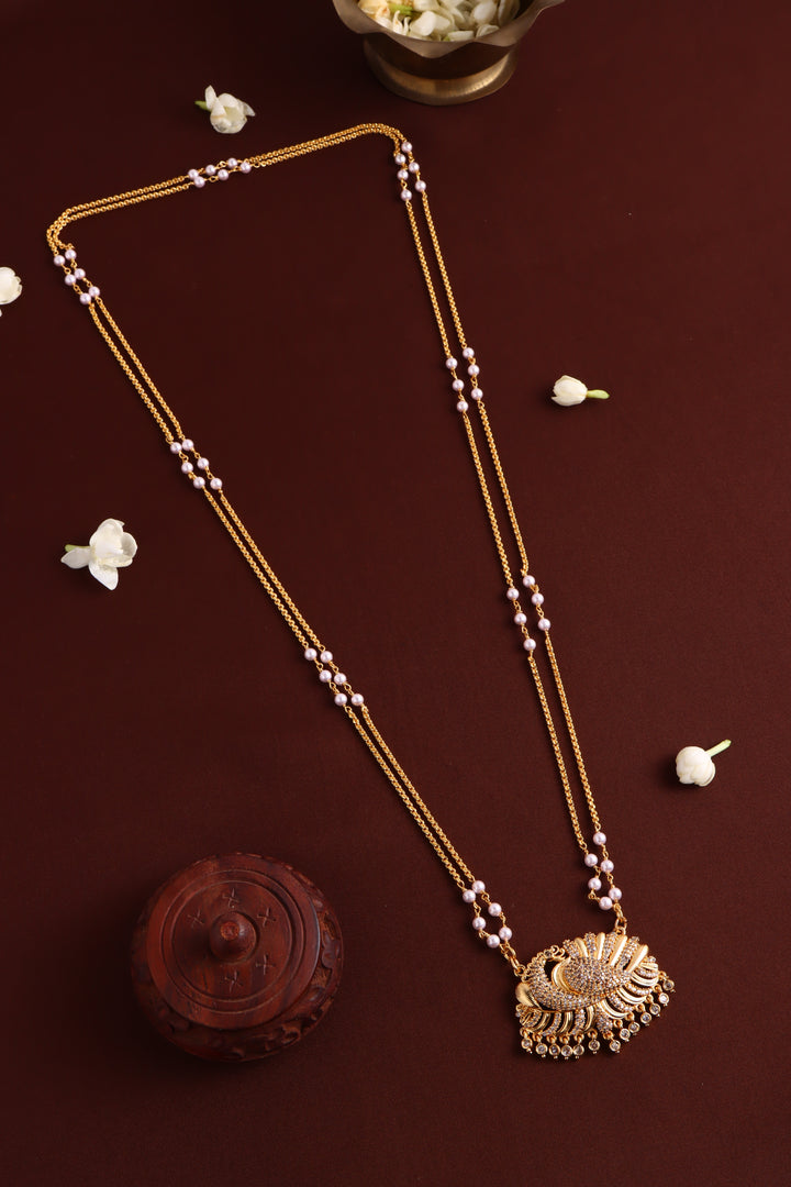 Feather Peacock Dollar Pearl Chain