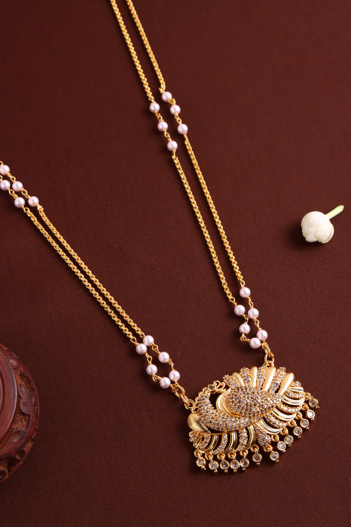 Feather Peacock Dollar Pearl Chain