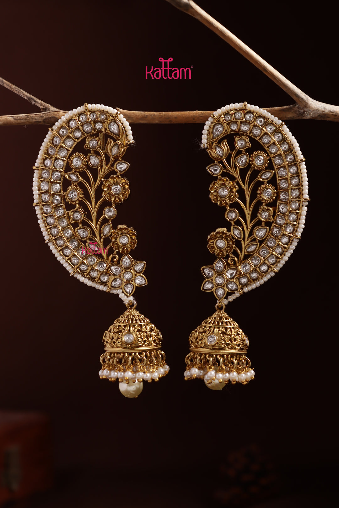 Ashwathi - Floral Whitestone Earcuff