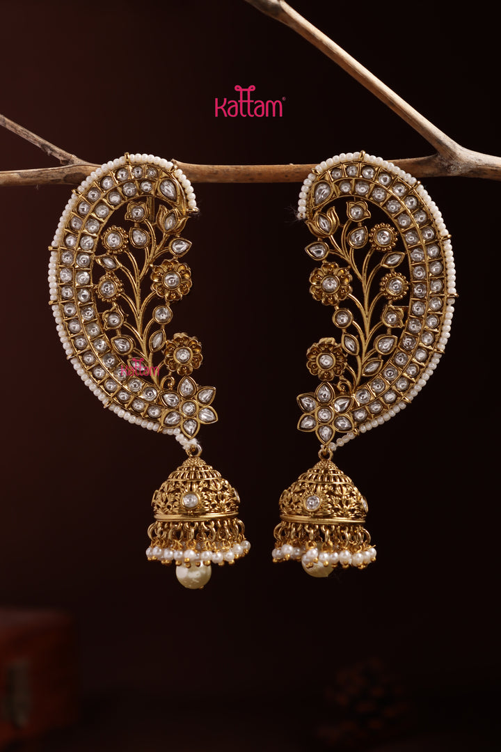 Ashwathi - Floral Whitestone Earcuff