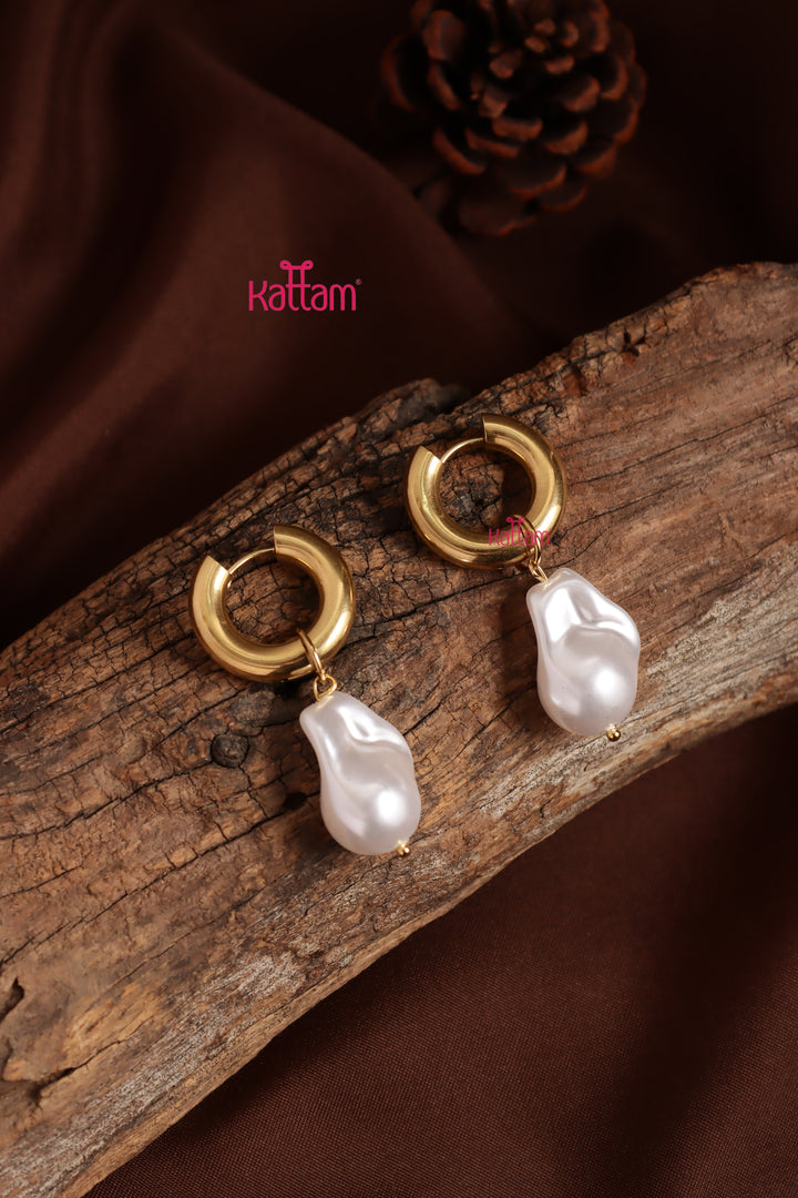 Anti Tarnished Pearl Drop Earring