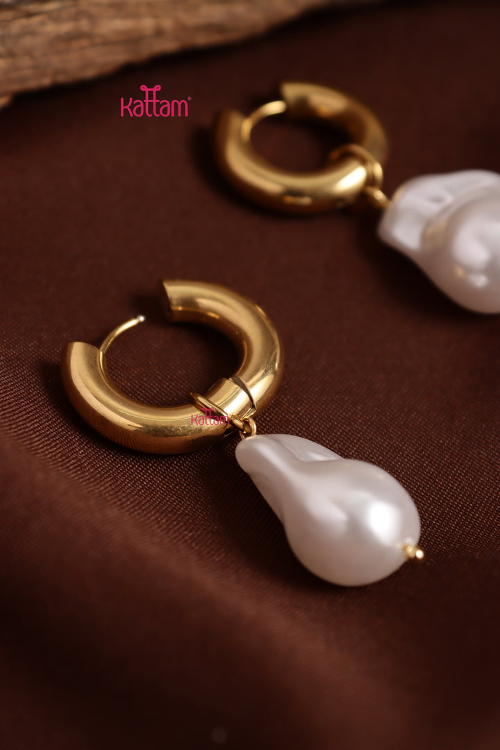 Anti Tarnished Pearl Drop Earring