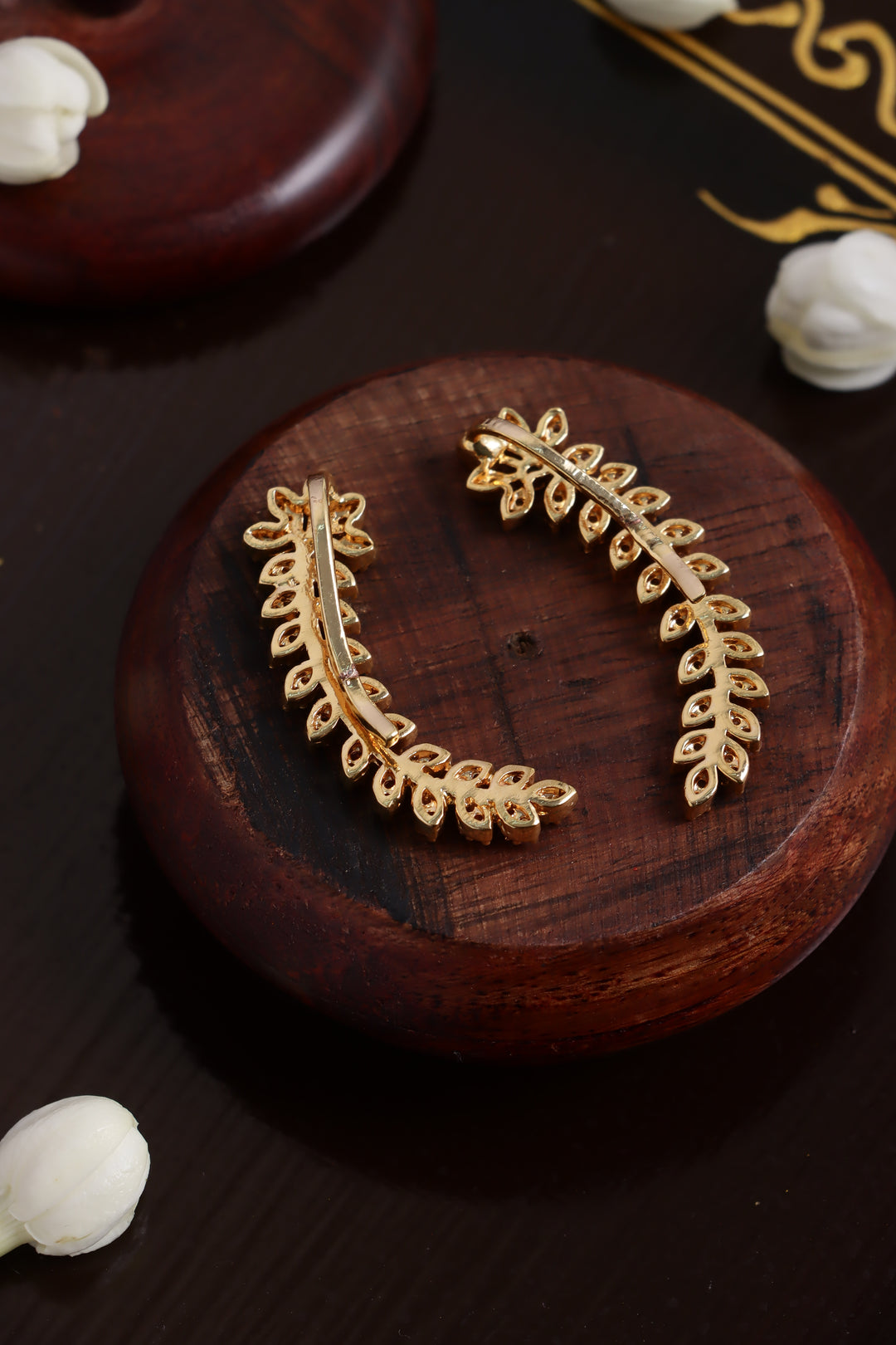 AD Spike Leafy Earcuff