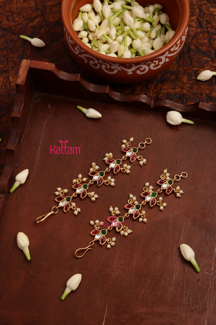 Mulstistone Lotus EarChain / Mattal