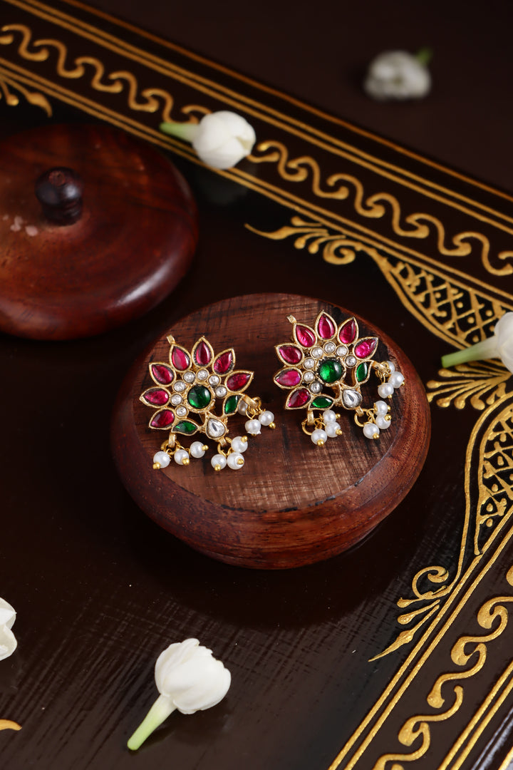 Kundan Feather Stud