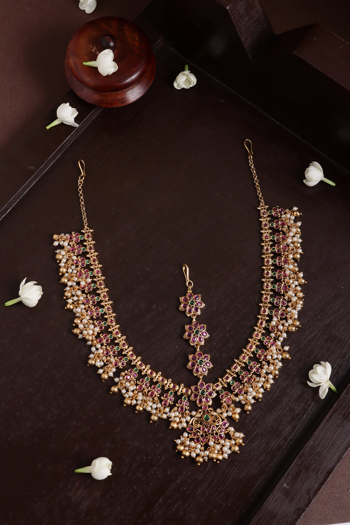Mayil Flower Matha Pathi