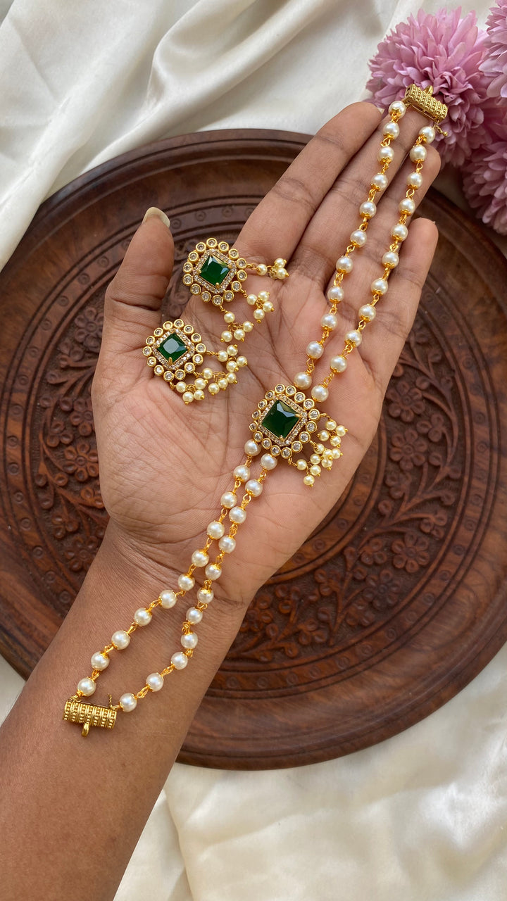 Green Square Pearl Choker