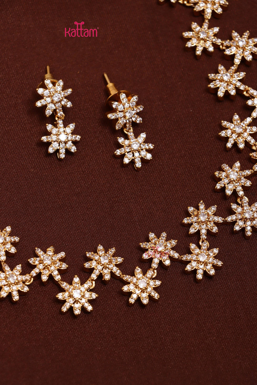 AD Nakshatra White Stone Choker