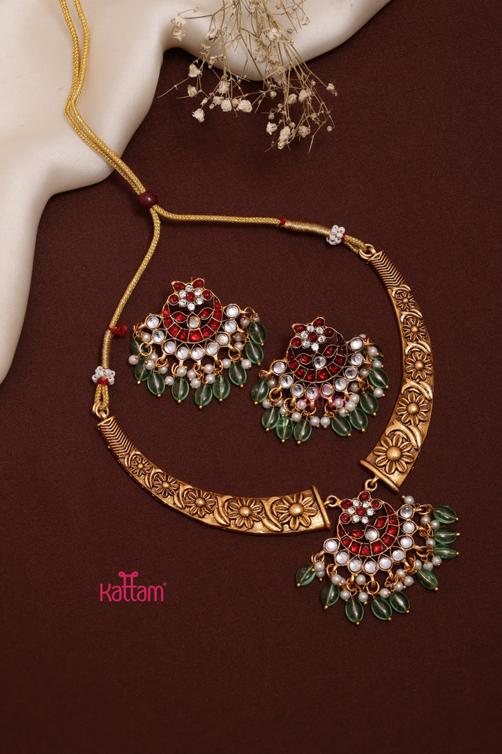 Shenba - Matte Halfmoon Hasli Choker