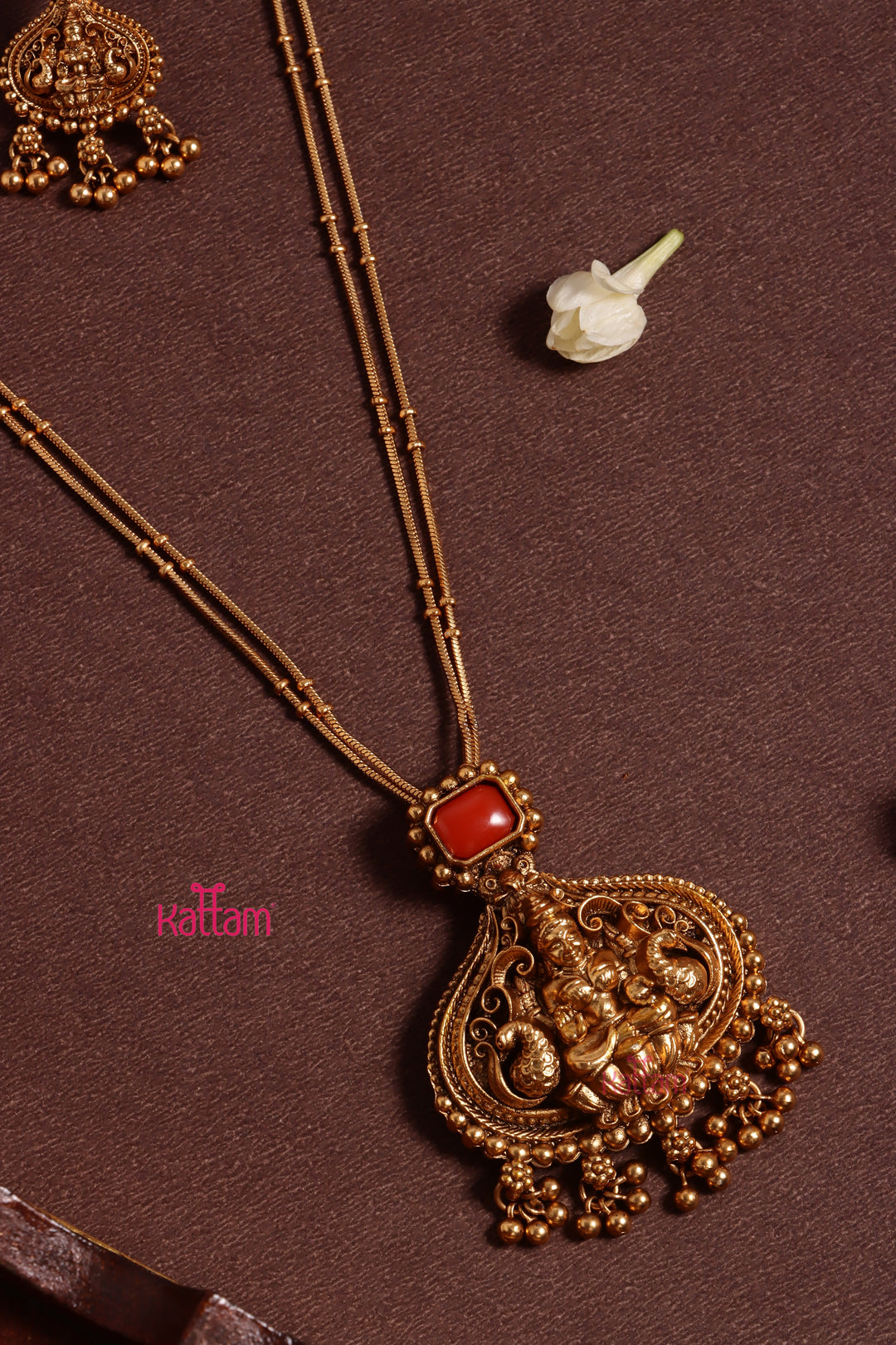 Goddess Coral Layered Chain Set