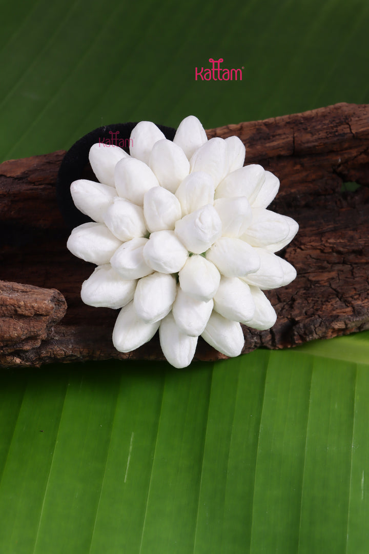 Real look like Jasmine Flower / Mallipoo Hair Band