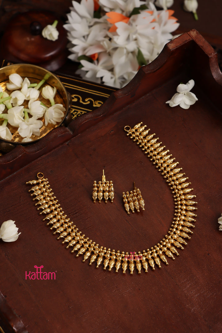 Kerala Mullaimottu Choker