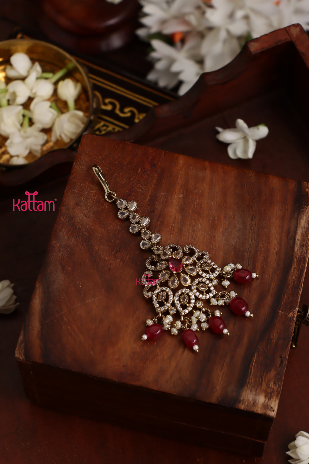 Eshva - Victorian Ruby Maangtikka