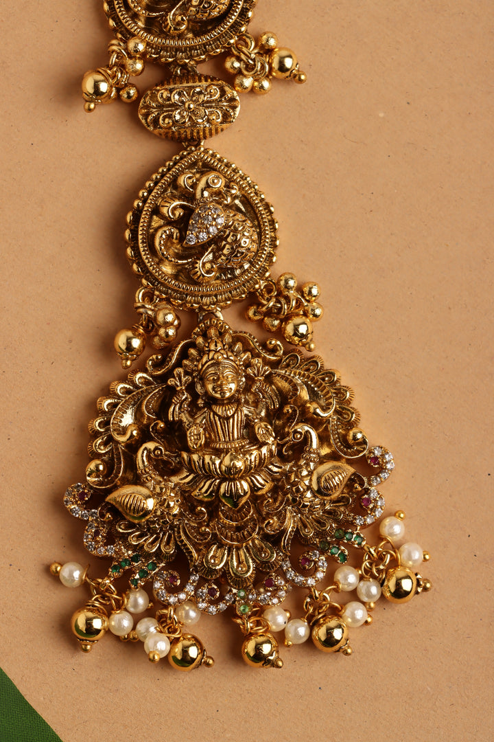 Lakshmi Pearls Bridal Maangtikka