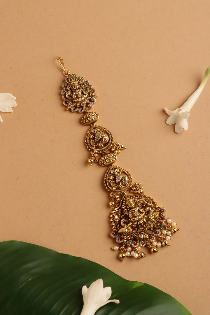 Lakshmi Pearls Bridal Maangtikka