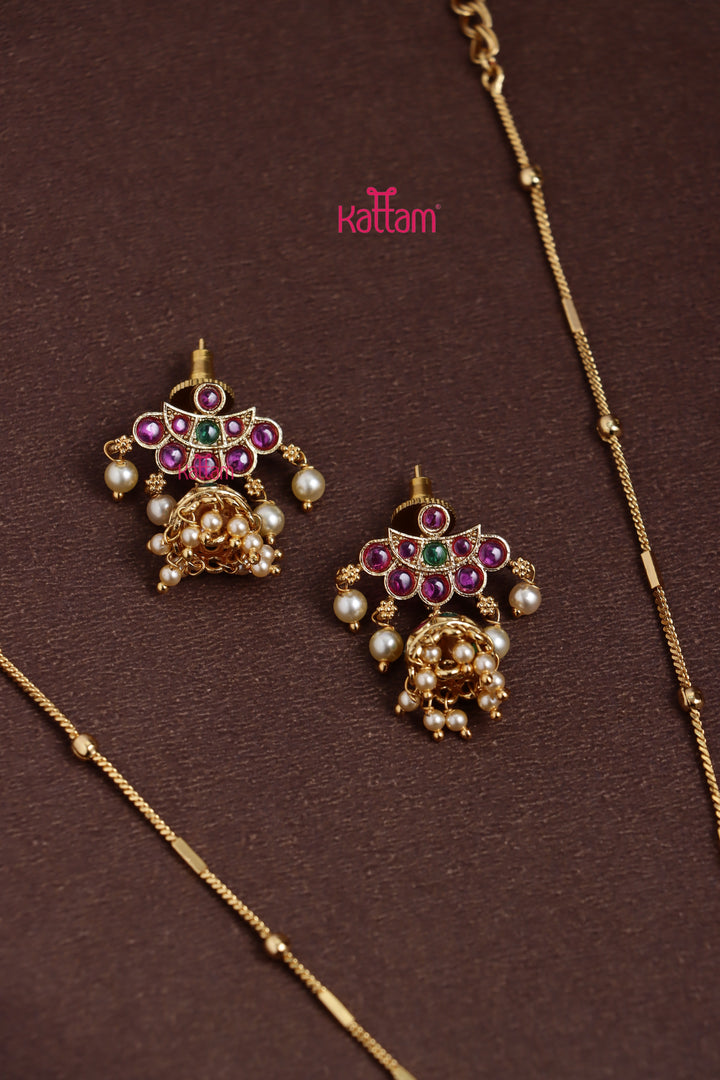 Kemp Stone Dollar Chain Set