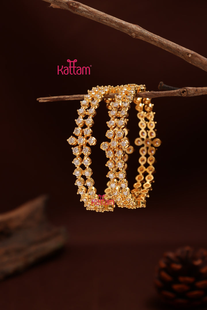AD White Stone Flower Border Bangle