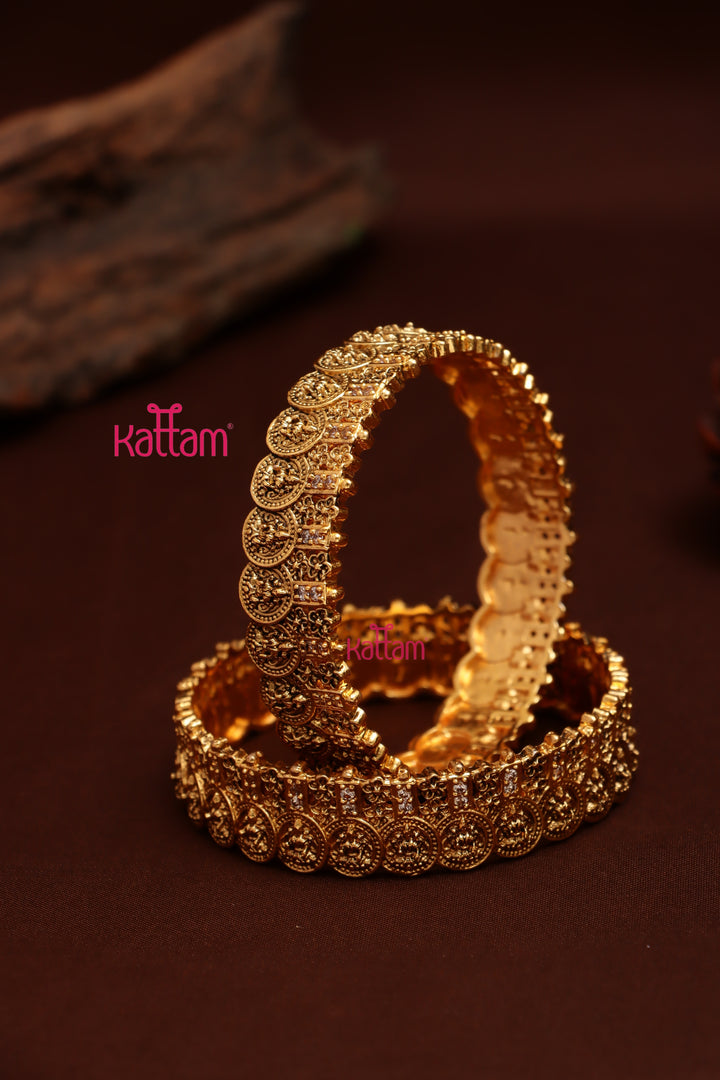 Goddess Coin White Stone Bold Bangle