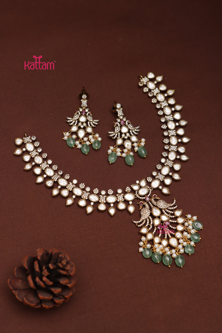 Kriti - Victorian Polki Stone Necklace