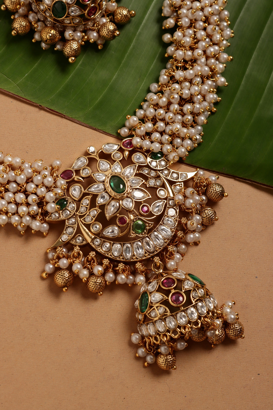 Anvika - Pearl Necklace