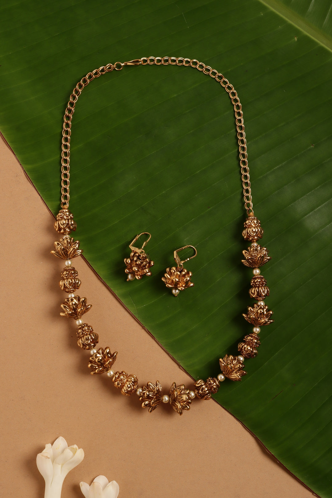 Flower Ball Chain