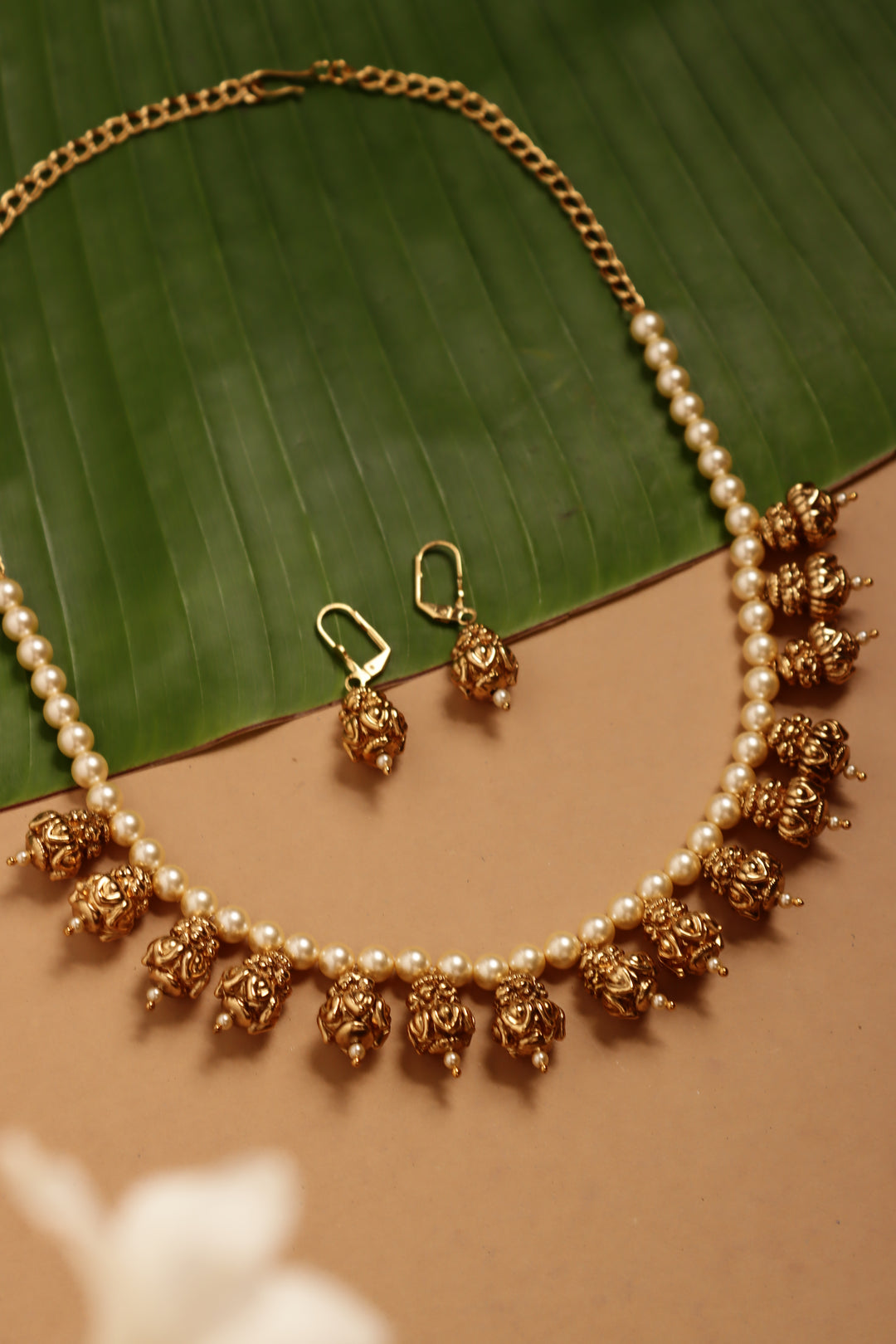 Pearl Ball Chain