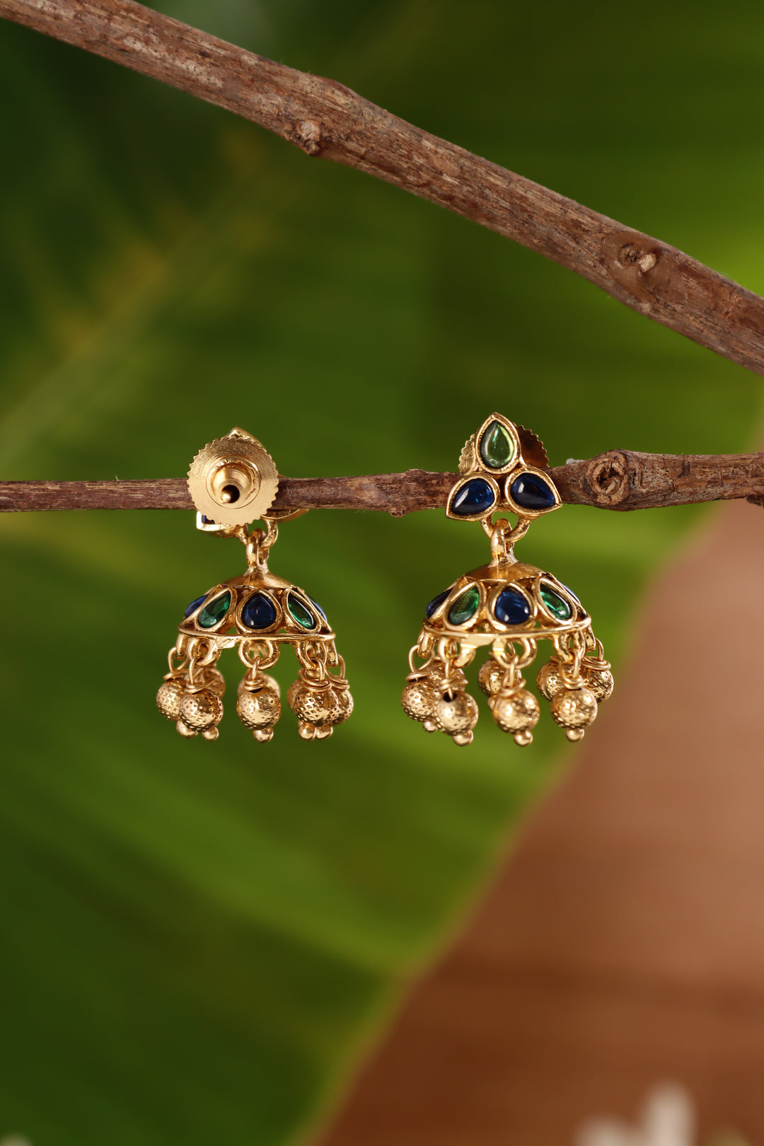 Bluegreen Thilak Jhumka