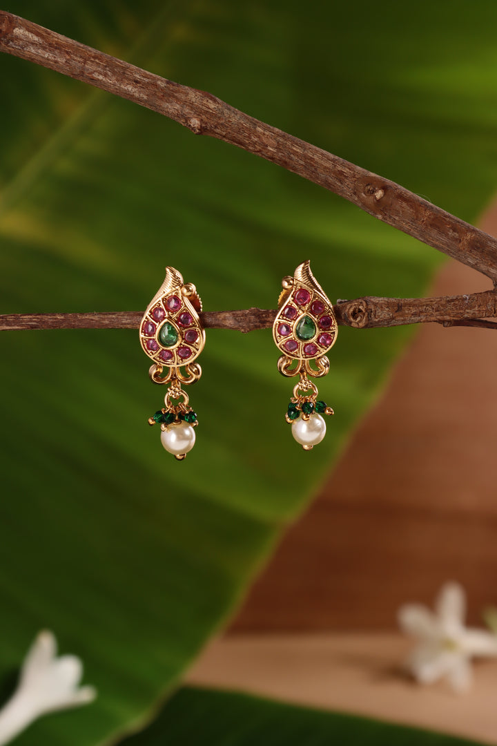Manga Pearl Drop Earring