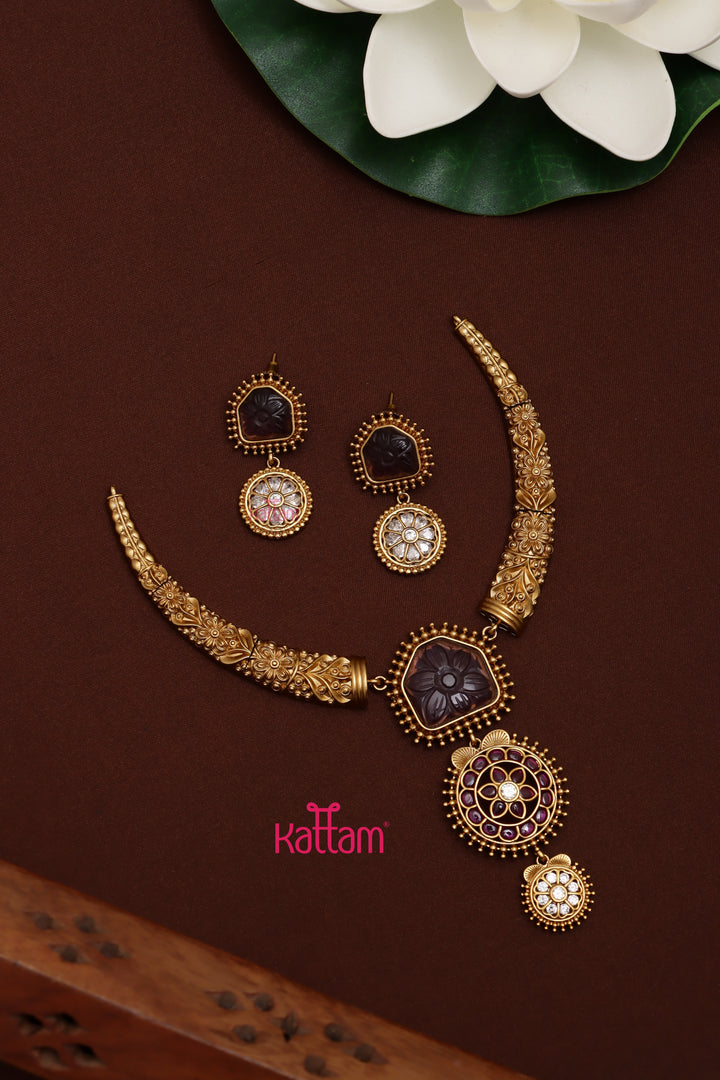 Viya - Engraved Purple Hasli Choker
