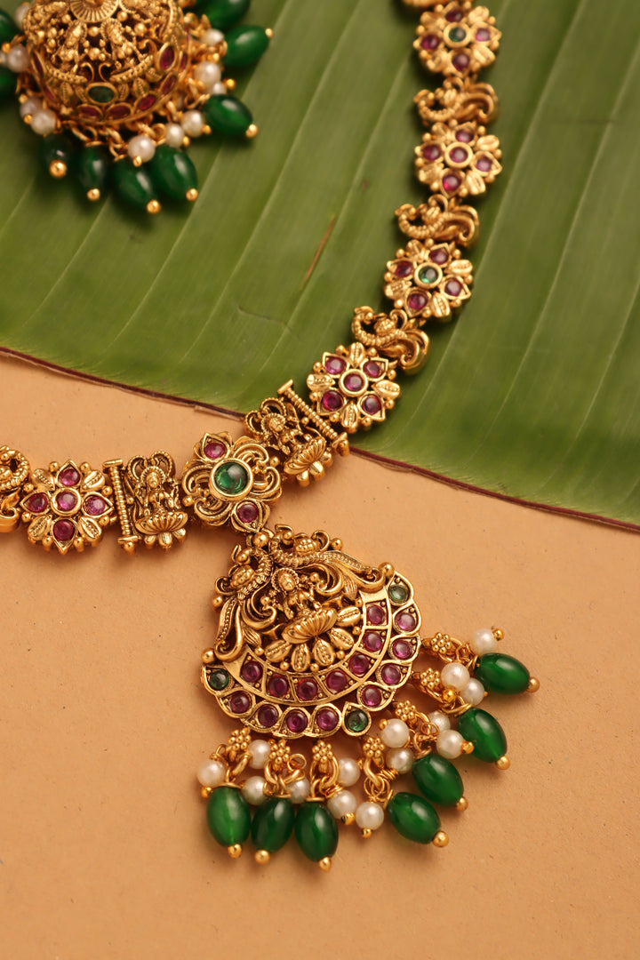 Poovitha - Goddess Necklace