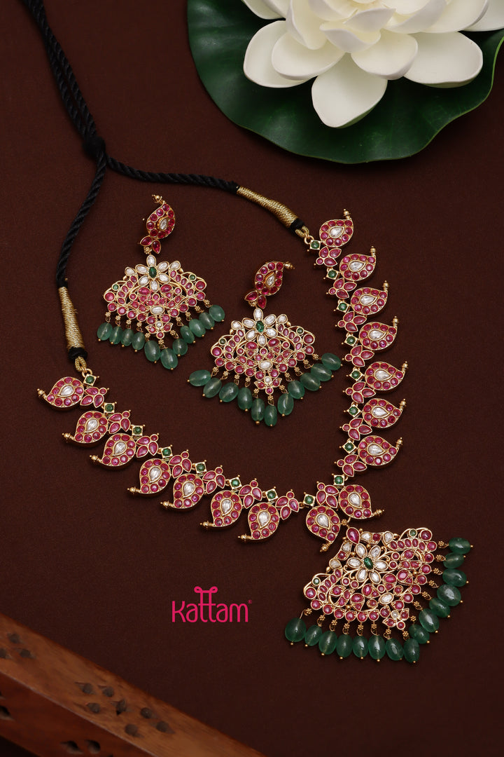 Aganila - Kundan Kemp Manga Necklace ( Reversible )