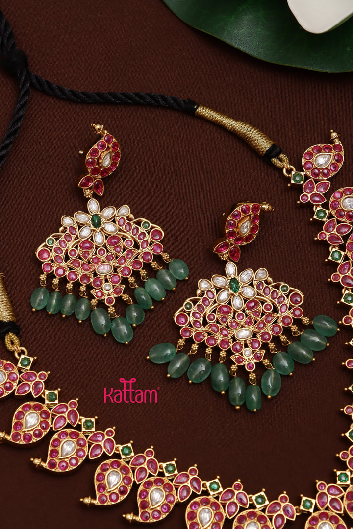 Aganila - Kundan Kemp Manga Necklace ( Reversible )