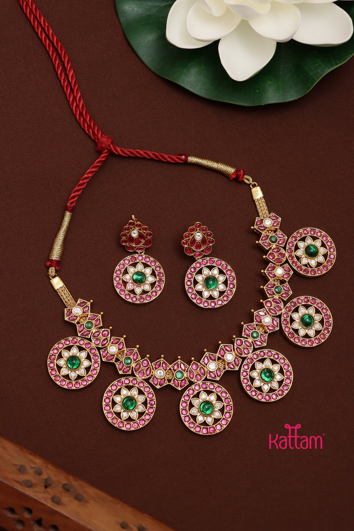 Bold Kemp Bottumala Bridal Choker