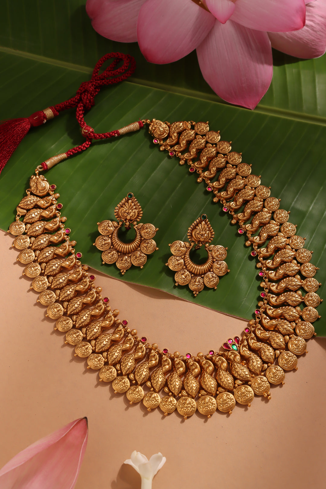 Sowbarnika - Traditional Bridal Haram